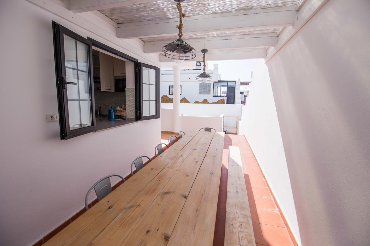 Surfers Retreat (Adults Only) Pansiyon Corralejo Dış mekan fotoğraf